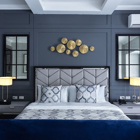 Stonehill Suites Баколод Екстериор снимка