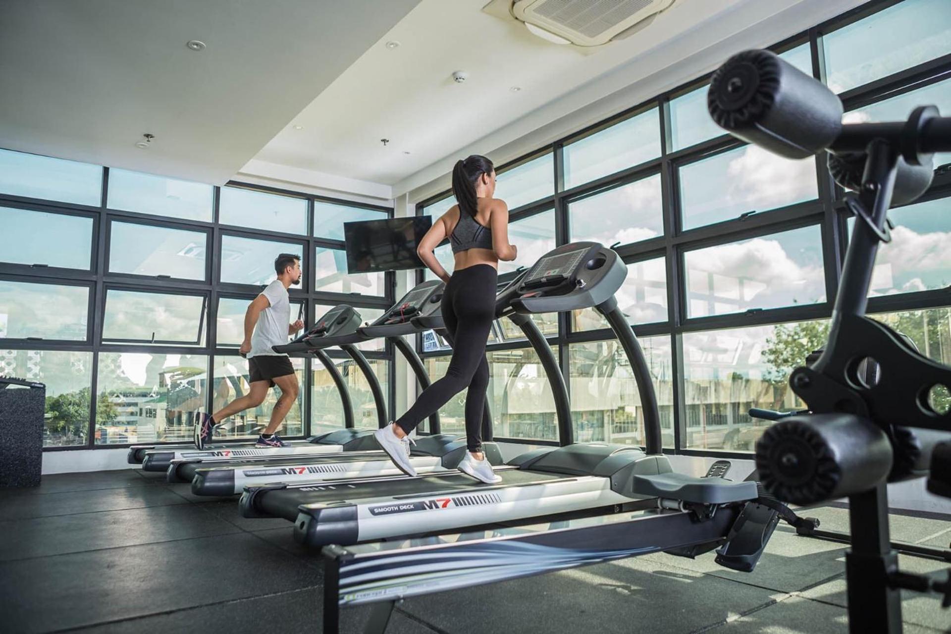 Stonehill Suites Баколод Екстериор снимка