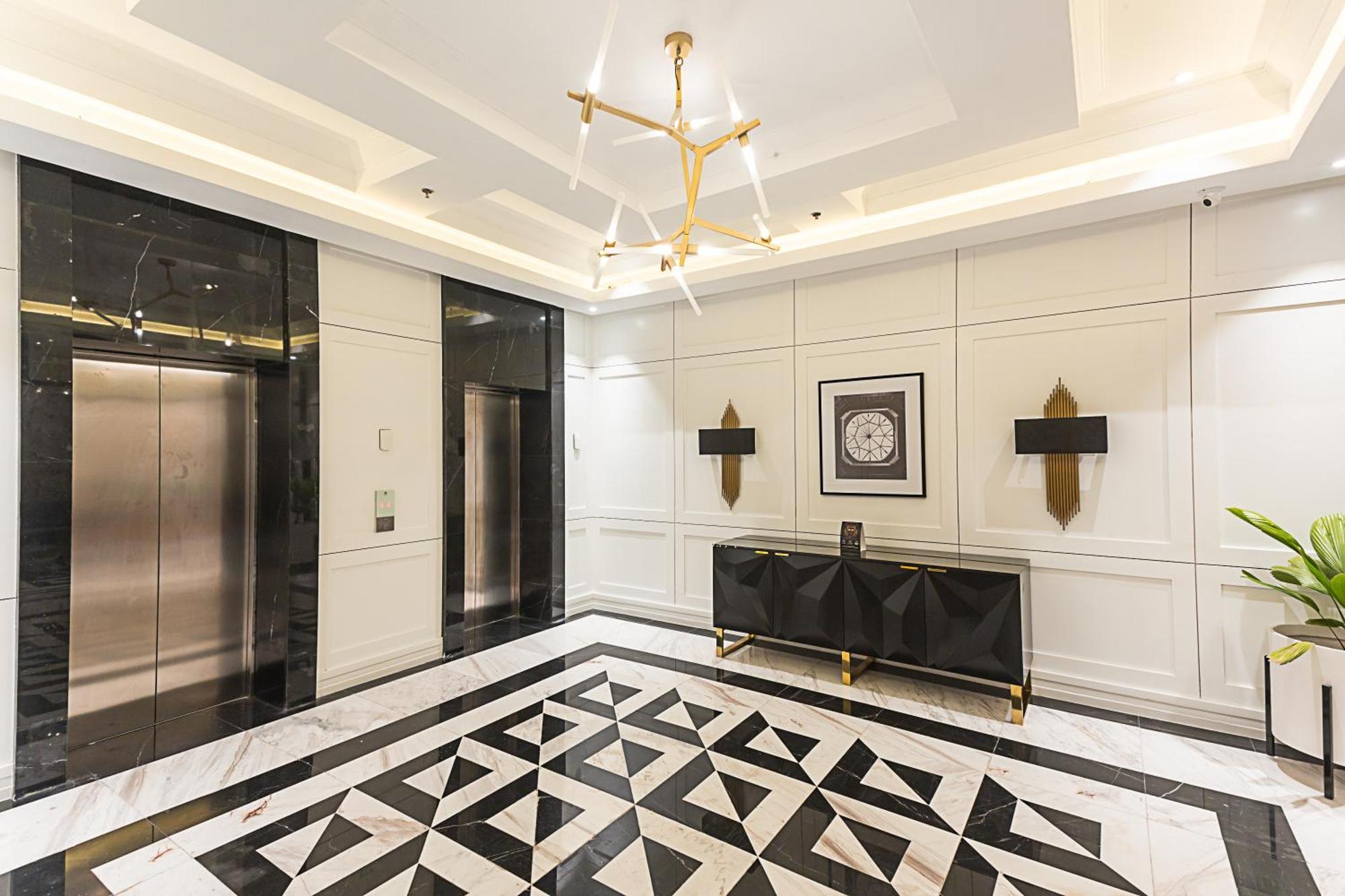 Stonehill Suites Баколод Екстериор снимка